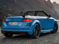Audi TTS Roadster Slide image