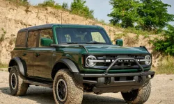 Ford Bronco 4-Door Puzzle image
