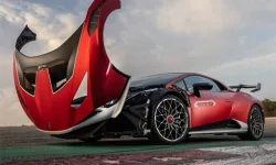 image bg Lamborghini Huracan STO Slide