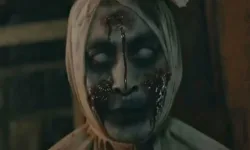 Pocong and Kuntilanak Terror Horror image