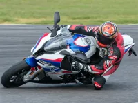 image bg BMW S1000RR Slide